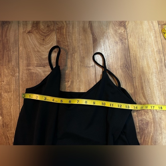 Boohoo night black ruffle hem mini dress - Picture 5 of 13